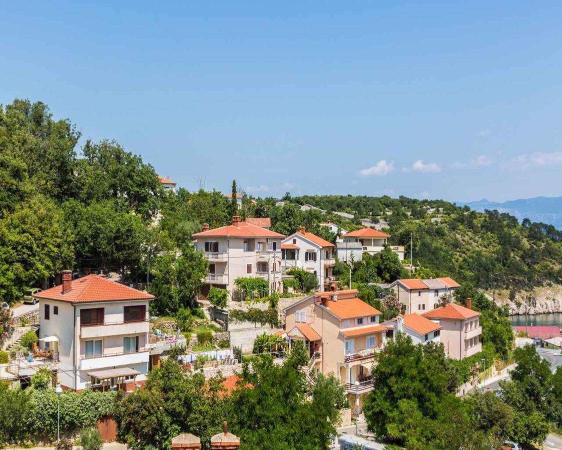 Apartment in Vrbnik/Insel Krk 36873 Exterior foto