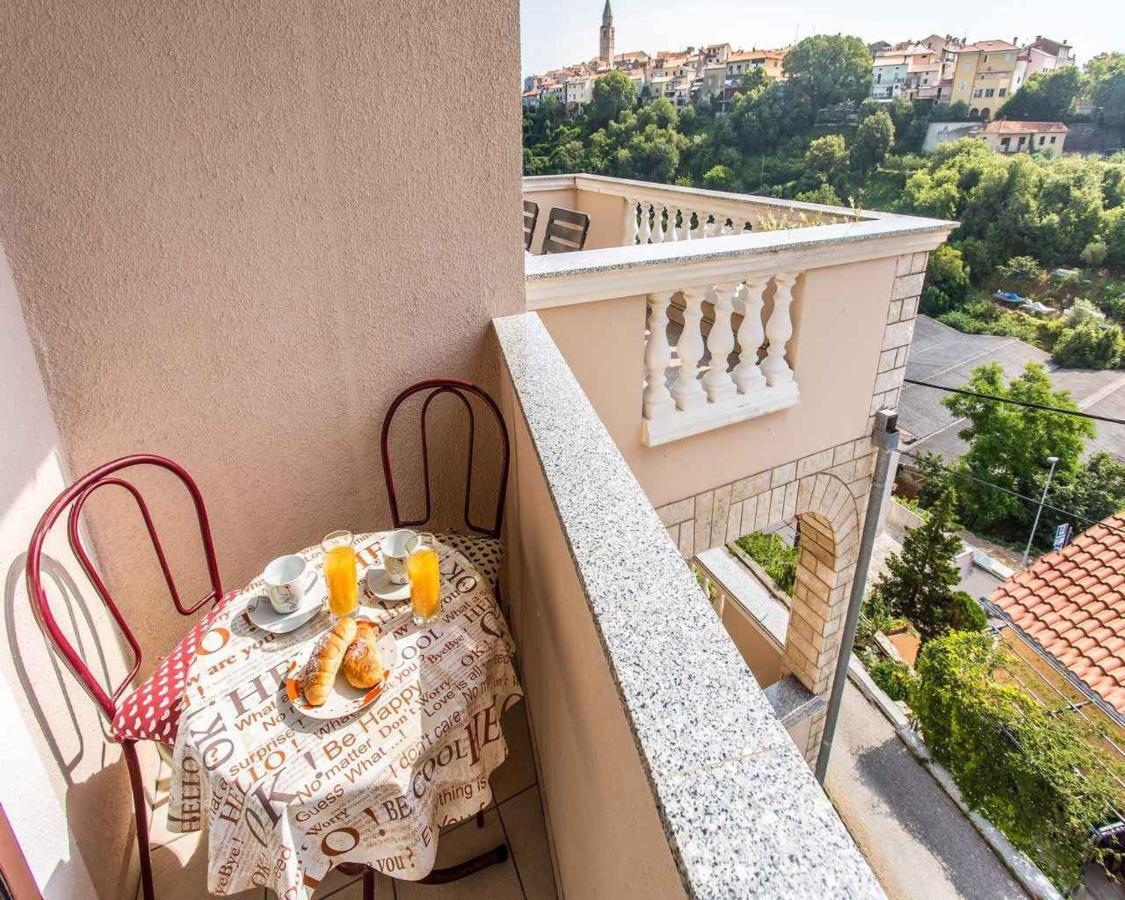 Apartment in Vrbnik/Insel Krk 36873 Exterior foto